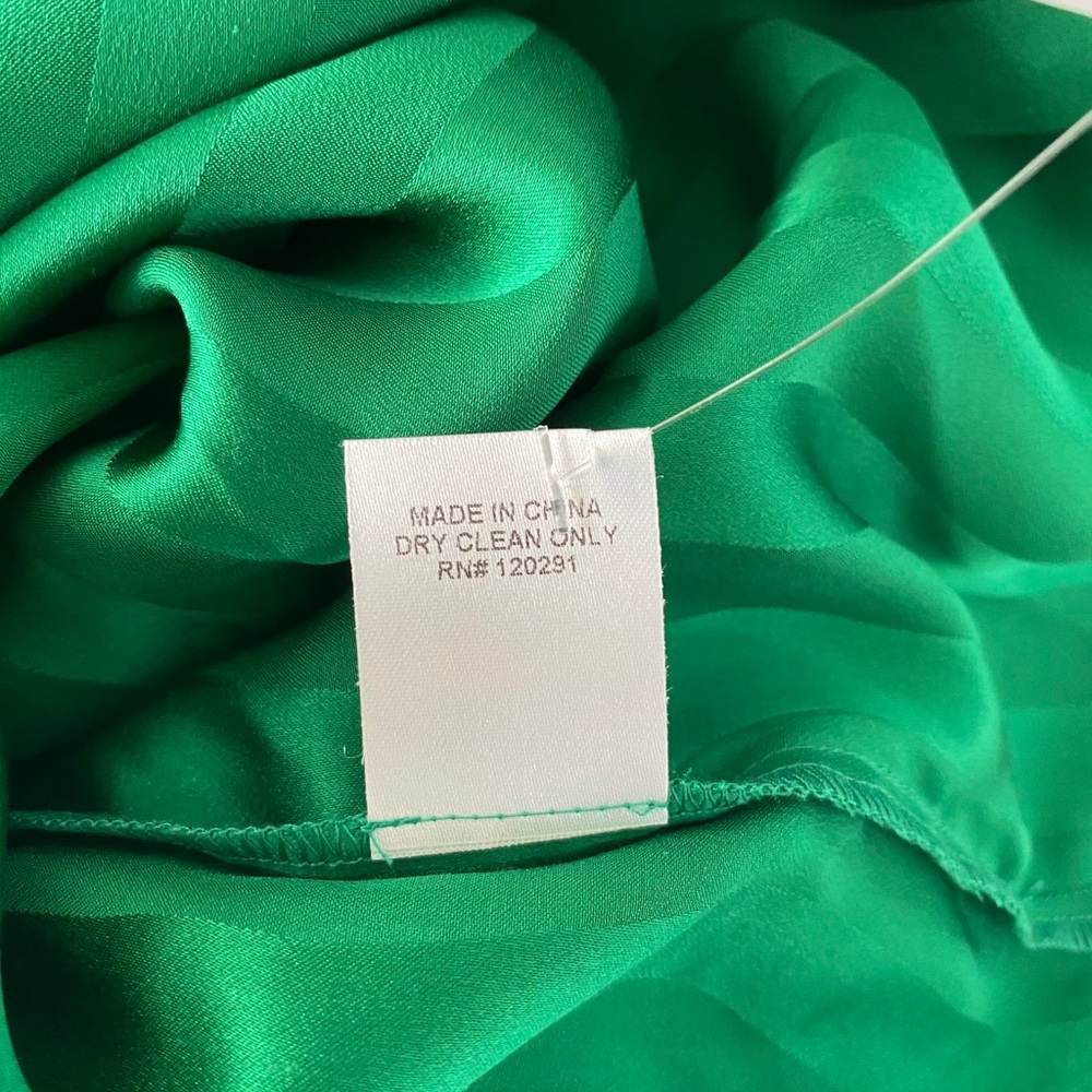 Michelle Mason Long Sleeve Mini Wrap Dress Green - Picture 10 of 10